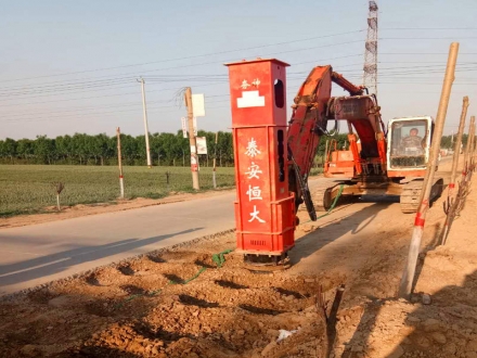 高速液压夯实机
